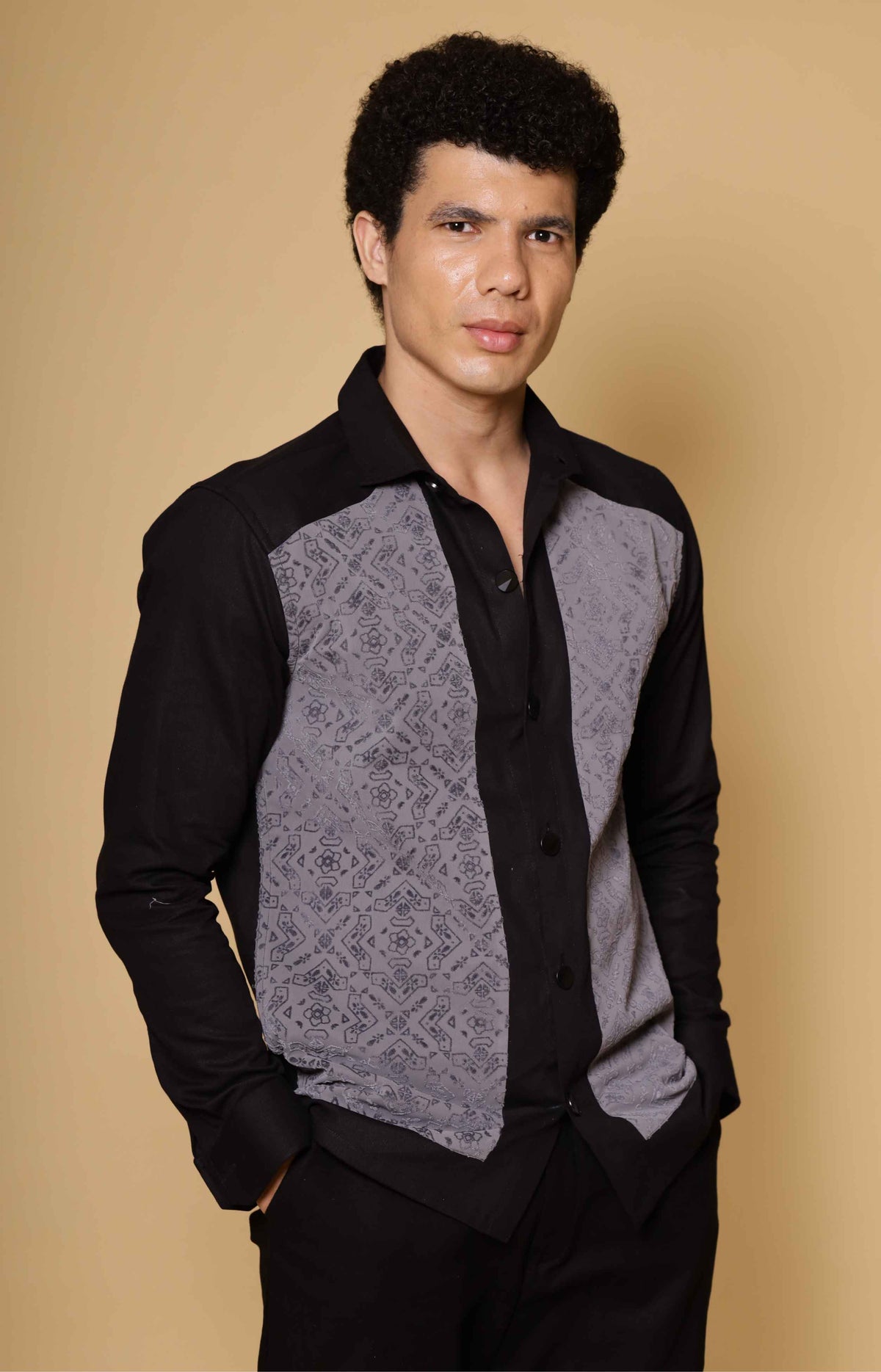 Onyx Linen Edition