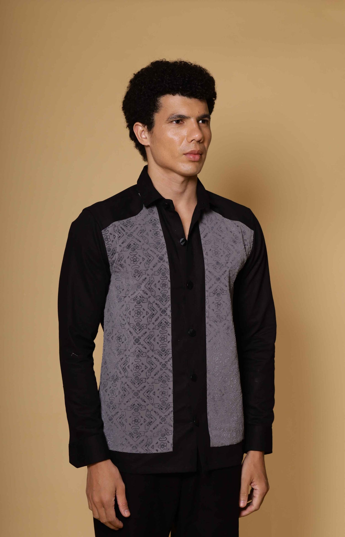 Onyx Linen Edition